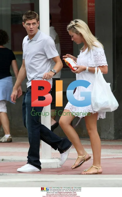 Steven Gerard and wife Alex at Miami Airport