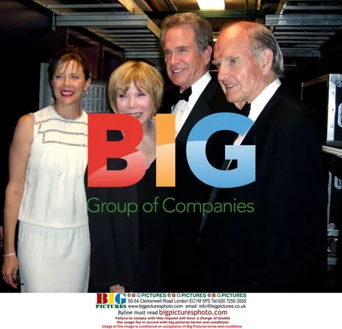 Annette Bening, Warren Beatty, Shirley MacLaine & George McGovern at AFI Award