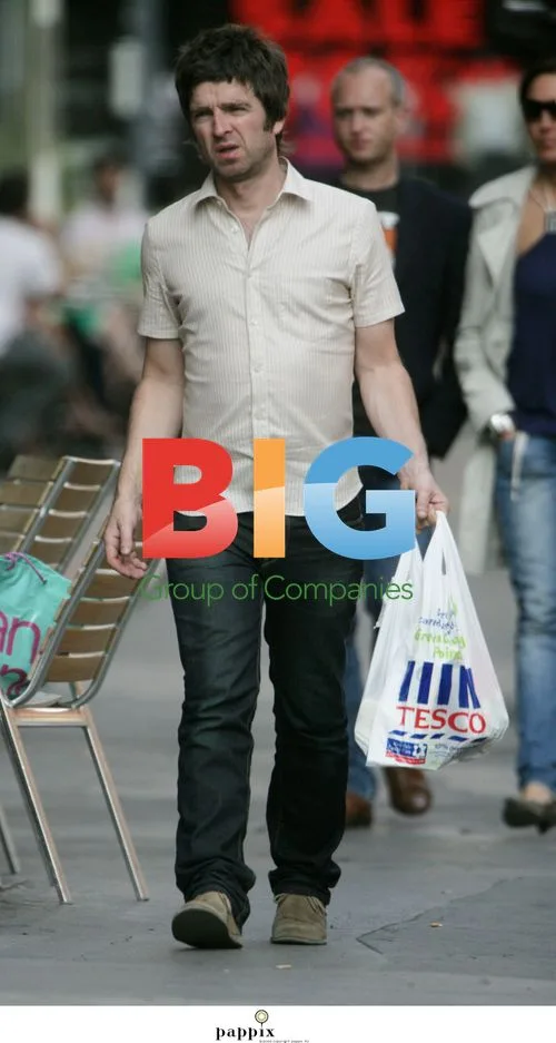 Noel Gallagher and family out shopping