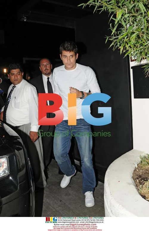 John Mayer leaves STK restaurant event