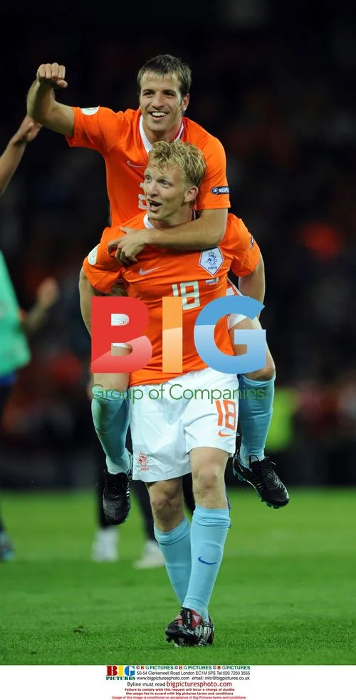 Holland celebrates victory over France in UEFA Euro 2008