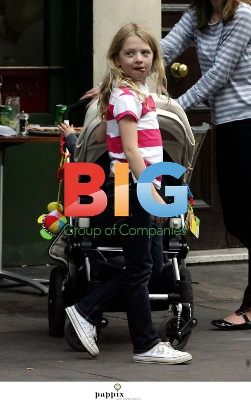 Oasis Star Noel Gallagher with Family