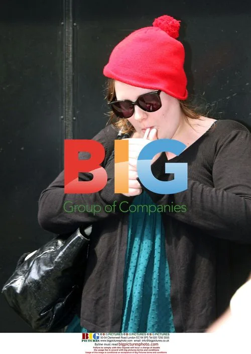 Adele outside Ed Sullivan Theatre