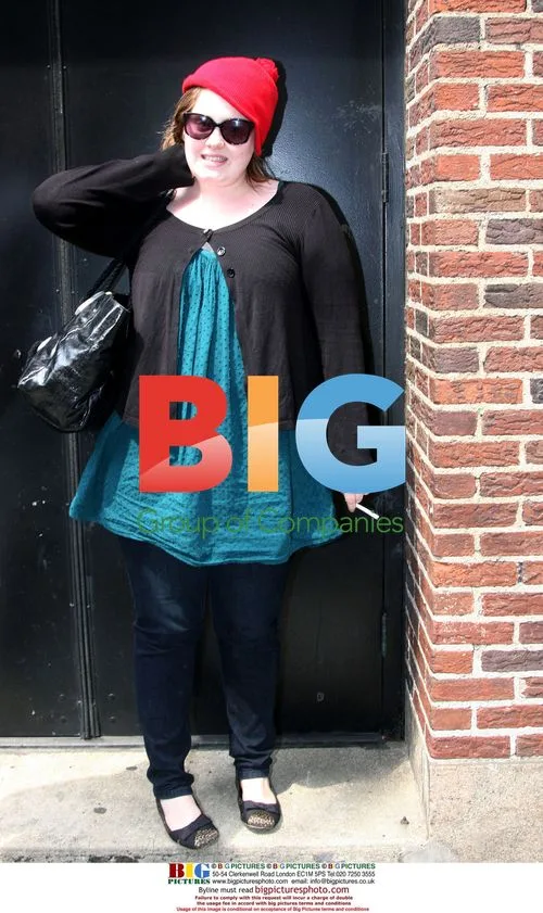 Adele Steps Out in NYC