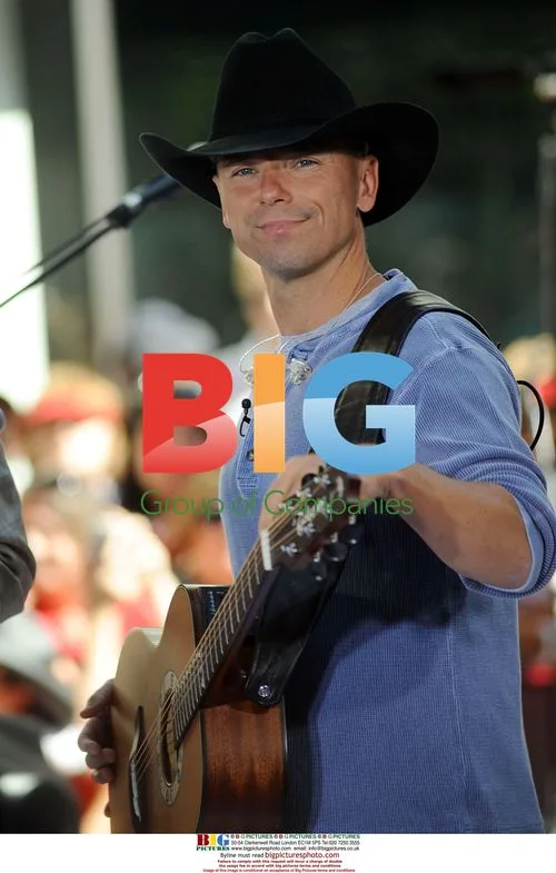 Kenny Chesney performs on 'Today' in NYC
