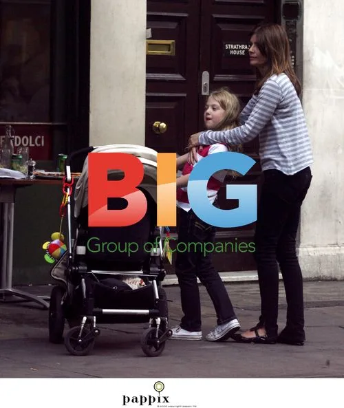 Noel Gallagher and family shopping in London