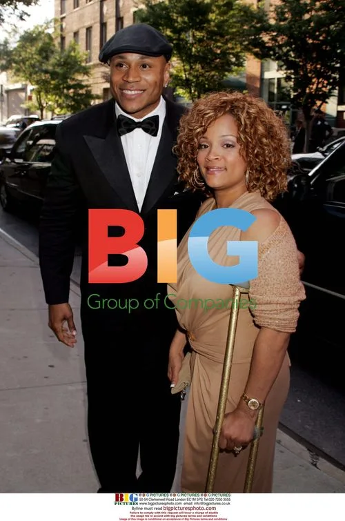 LL COOL J and wife Simone at Obama fundraiser