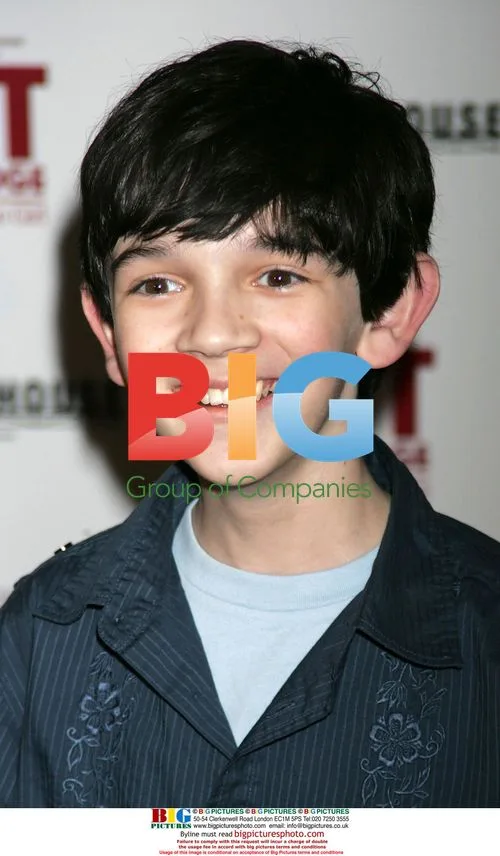 Zach Mills at 'Kit Kittredge' premiere