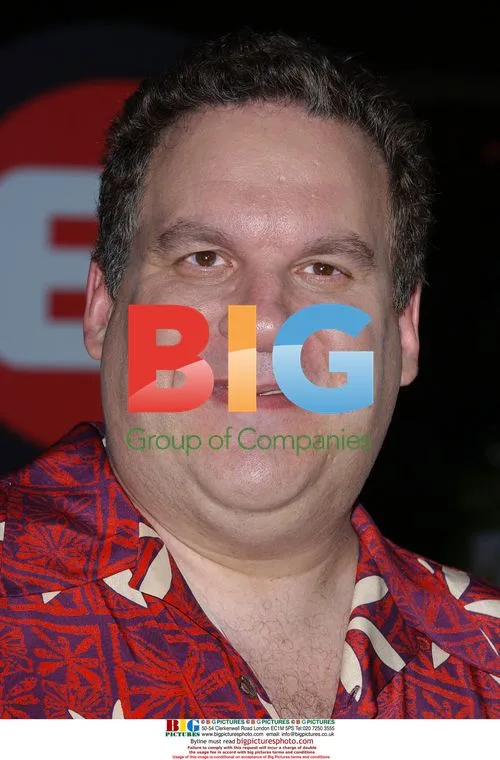 Jeff Garlin and family at 'WALL-E' premiere