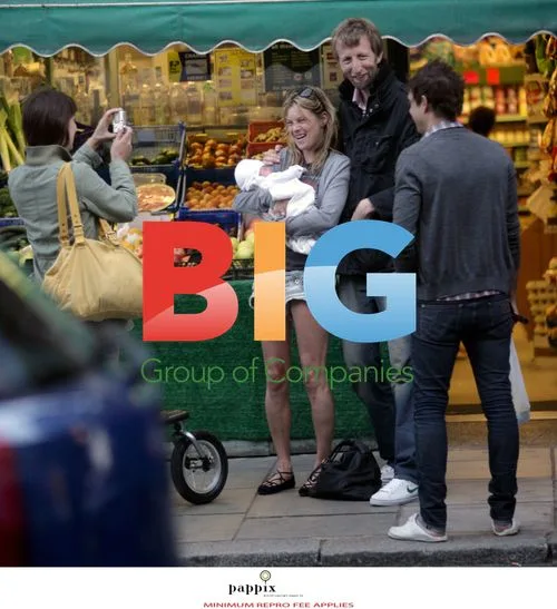 Kate Moss out with Jamie Hince in London