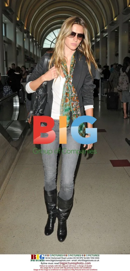 Gisele Bundchen Arrives at LAX