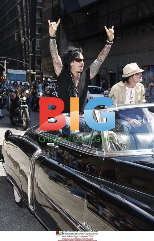 Motley Crue on 'Late Show'