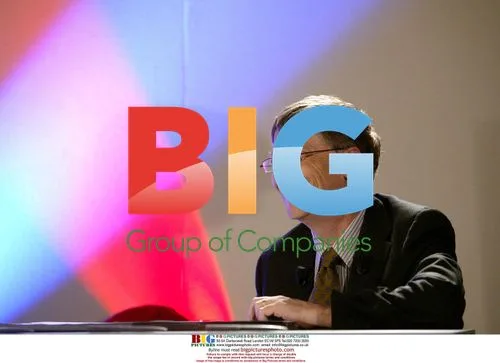 Bill Gates Steps Down From Microsoft