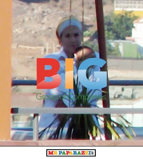 Jennifer Lopez Family Vacation in Spain