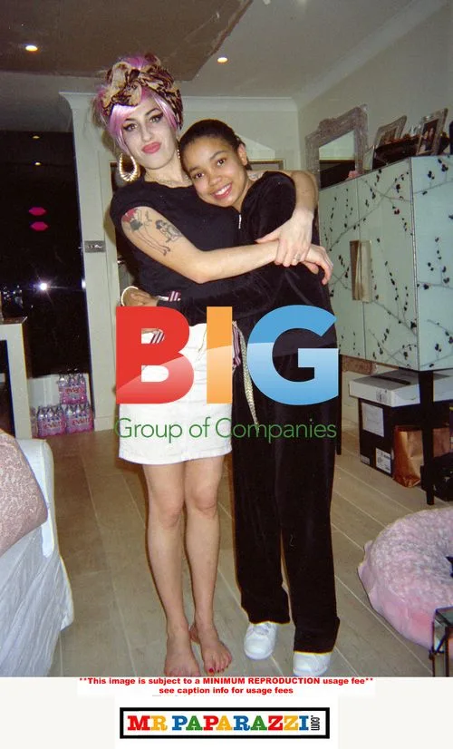 Amy Winehouse and Kelly Osbourne at Girlie Night