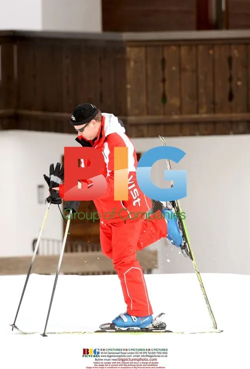 Prince Albert and Charlene ski in Zurs