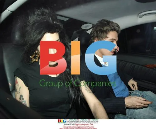 Amy Winehouse Leaves Home for Bungalow 8