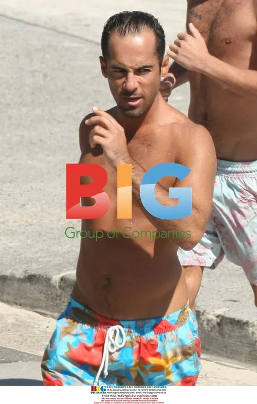 Alex Dimitriadis & friend at Bondi Beach