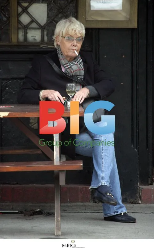 Wendy Richard Smoking Outside Pub