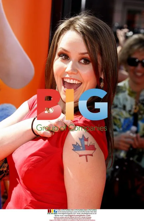 Jane Carrey at "Dr. Seuss' Horton Hears A Who" Premiere