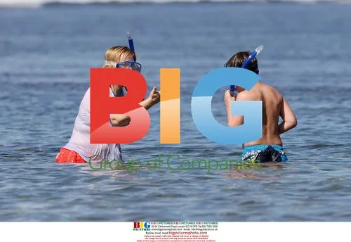 Melissa Etheridge Vacations in Hawaii with Family