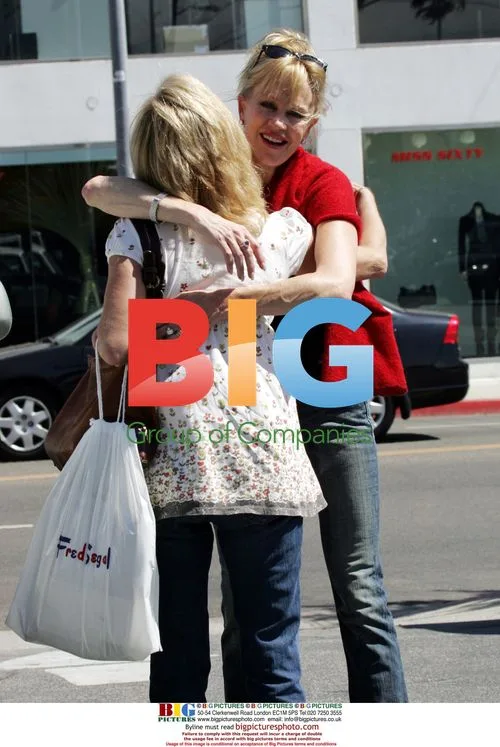 Melanie Griffith out for lunch with friend