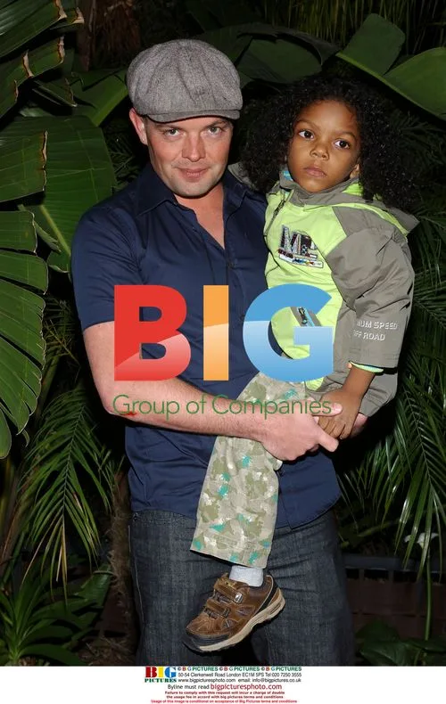 Claus Hjelmbak and daughter at mansion party
