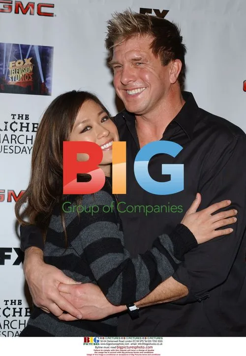 Kenny Johnson and wife at "The Riches" Season Two Premiere