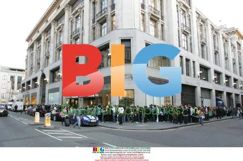 Kate Moss Topshop Launch Crowds