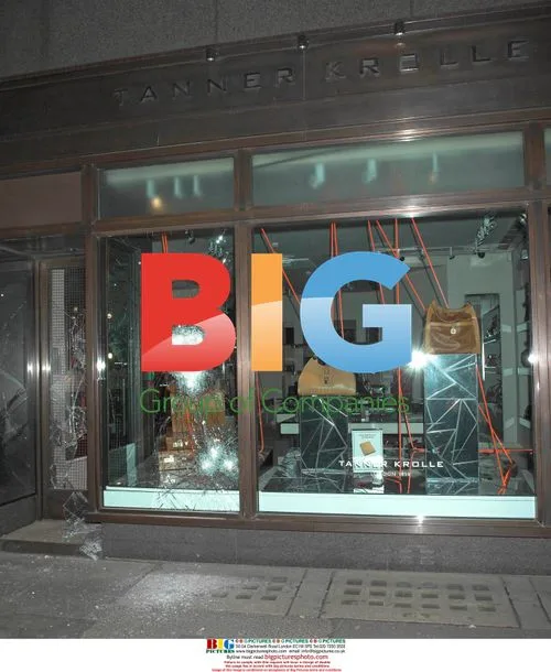 Audacious Raid on Tanner Krolle Store