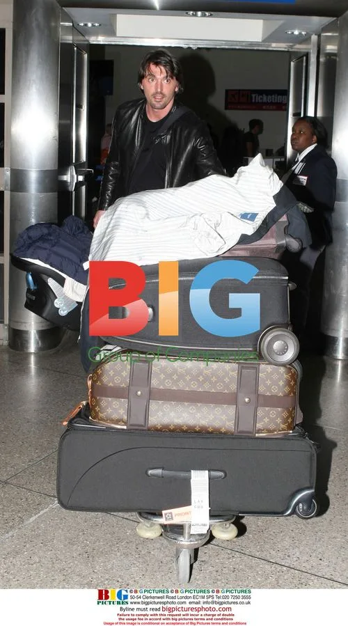 Goran Ivanisevic and family arrive at LAX