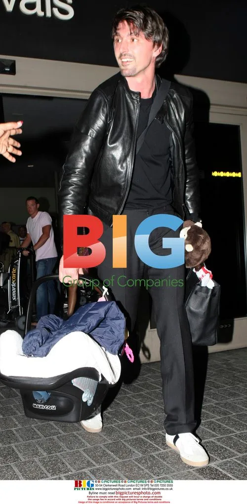 Goran Ivanisevic arrives at LAX with family
