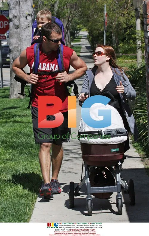 Melissa Joan Hart and Family Take Stroll