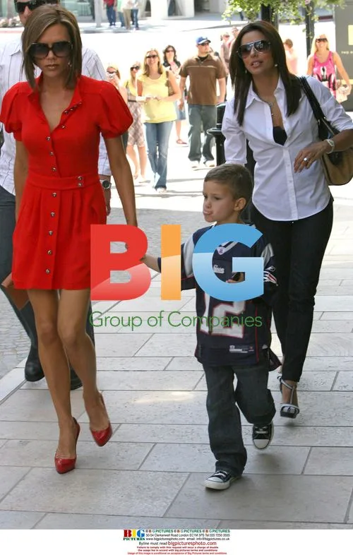Victoria Beckham and Eva Longoria Shopping in LA