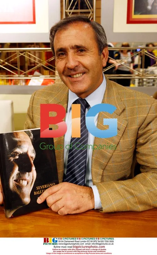 Seve Ballesteros promotes autobiography