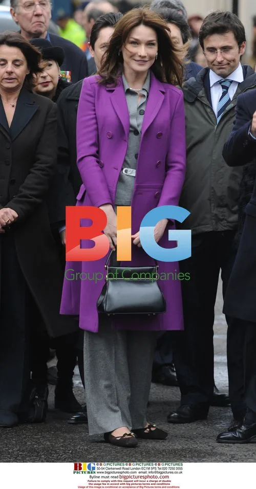 Sarkozy and Carla Bruni attend wreath laying in London