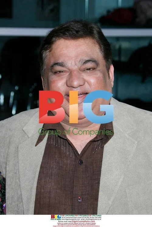 Harish Patel at Run, Fat Boy, Run Premiere