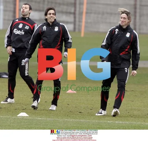 Liverpool players training before Merseyside derby