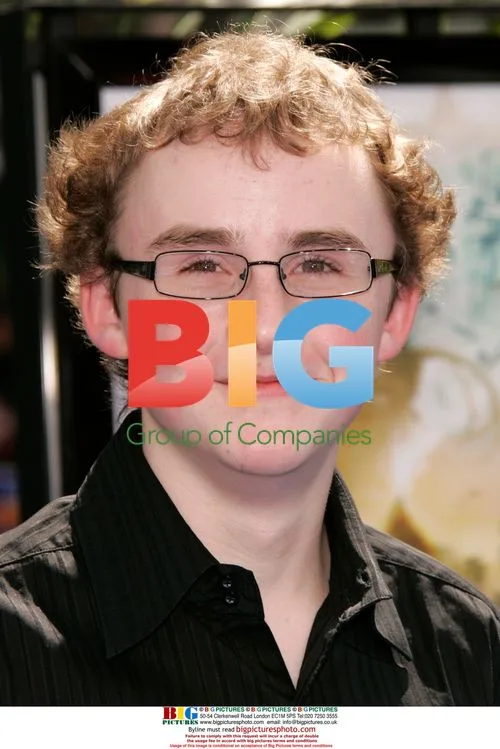 American Idol Kevin Covais at 'Nim's Island' Premiere