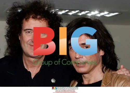Jean Michel Jarre and Brian May at Oxygene concert
