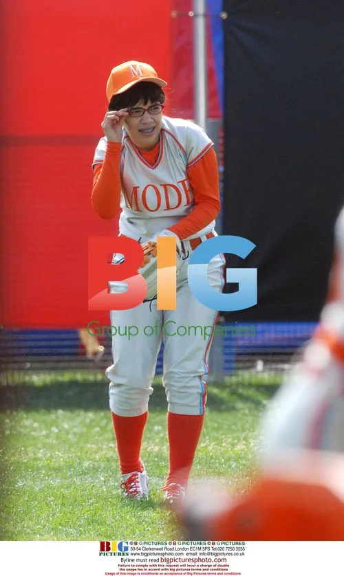 Ugly Betty Cast Filming Baseball Game