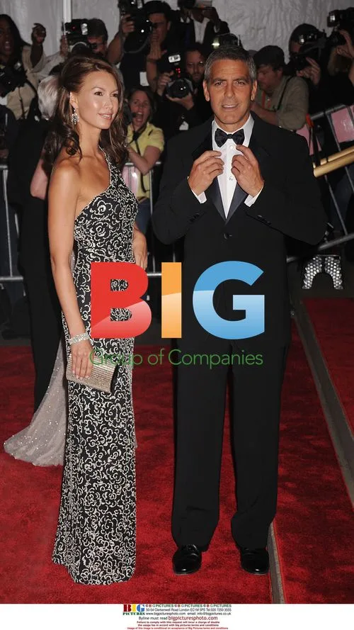 Sarah Larson and George Clooney at Met Gala