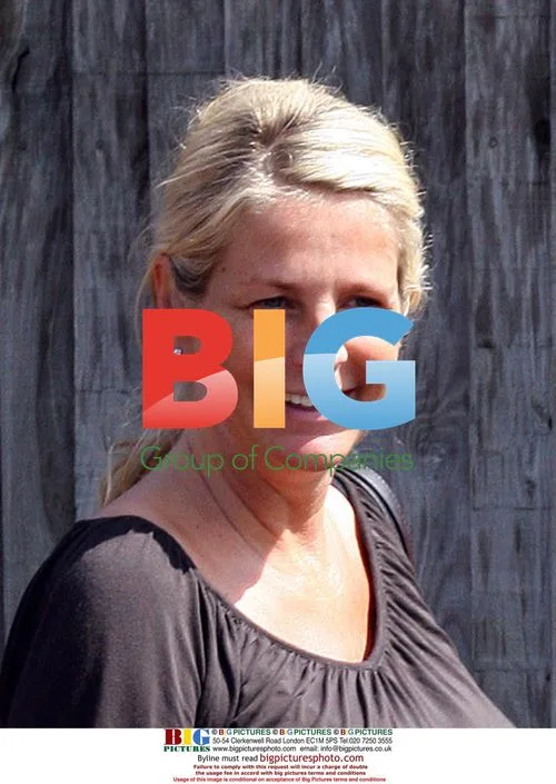 Ulrika Jonsson and Husband Visit Medical Centre