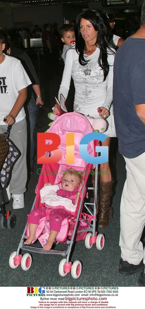 Katie Price and family depart Orlando airport