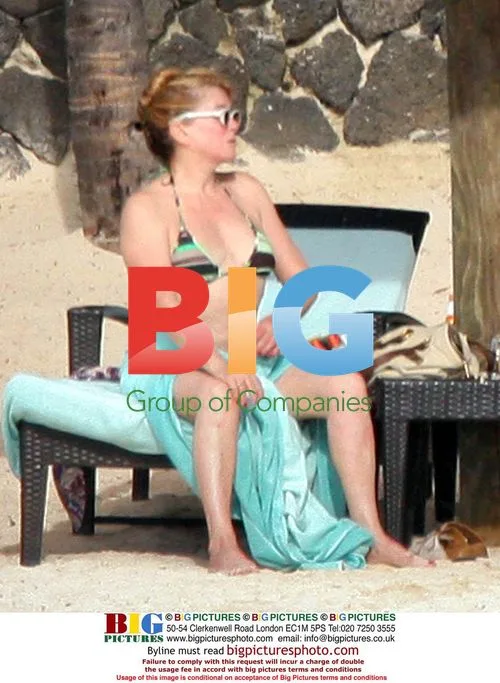 Catherine Deneuve and family on vacation in Mauritius