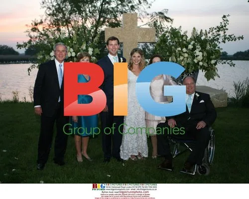 Bush Family Poses with Newlyweds