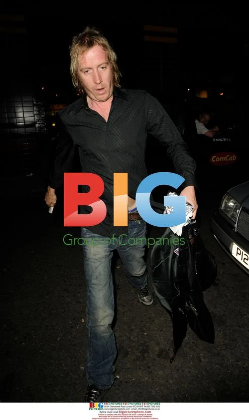 Sienna Miller and Rhys Ifans
