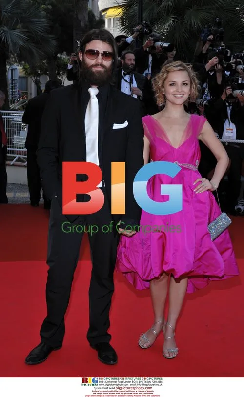 Rachael Leigh Cook and Daniel Gillies at "Indiana Jones" premiere