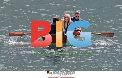 Hayden Panettiere and Paul Rust on set in Canada