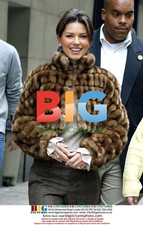 Shania Twain Leaving 'The Martha Show'